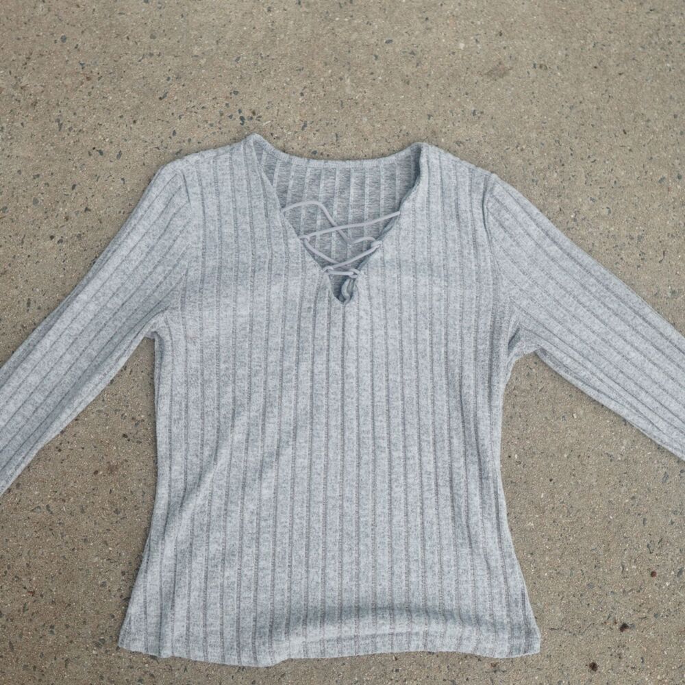 SHEIN Heather Grey Ribbed Long Sleeve Top Size L Lace Up V-Neck Fall Casual Shir